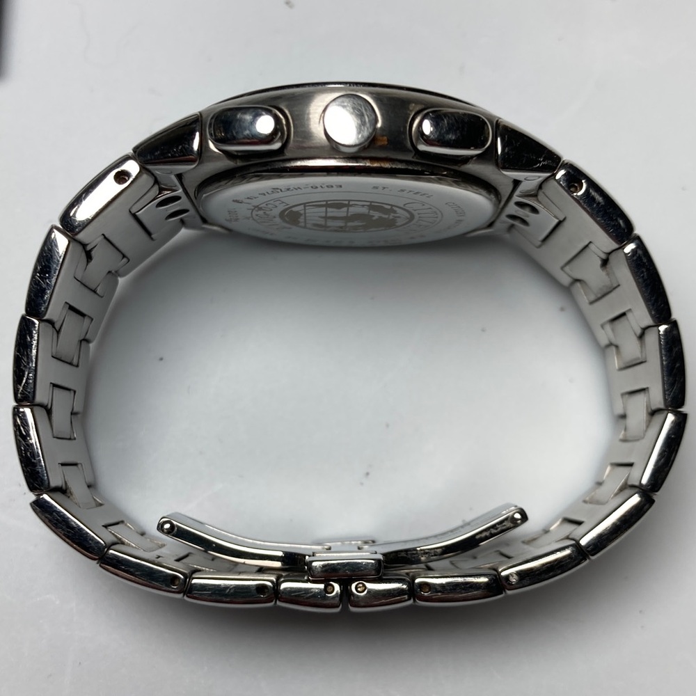 Citizen perpetual calendar Eco Drive, E810-H27074, stainless, small wrist only - Picture 4 of 14